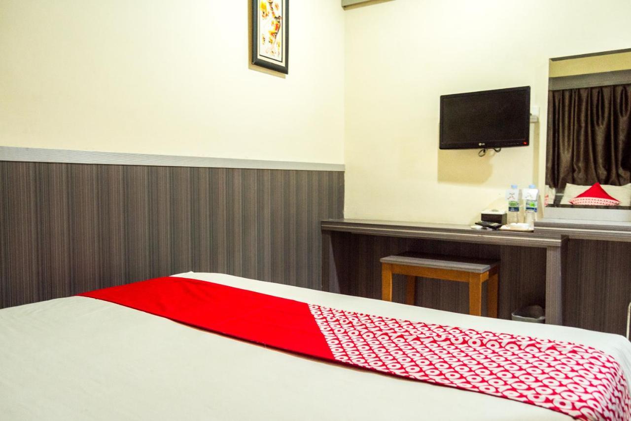 โอโย 625 โฮเทล โกลเดน เกท Hotel Batam ภายนอก รูปภาพ