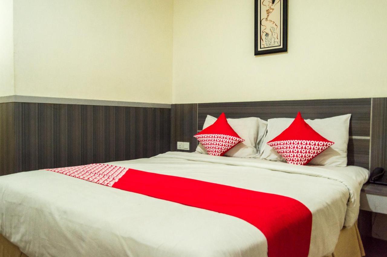 โอโย 625 โฮเทล โกลเดน เกท Hotel Batam ภายนอก รูปภาพ