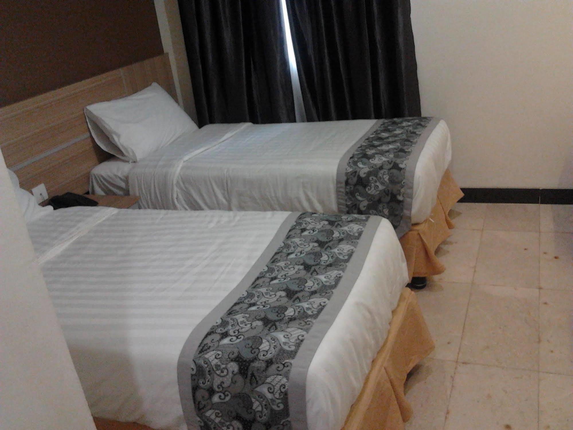 โอโย 625 โฮเทล โกลเดน เกท Hotel Batam ภายนอก รูปภาพ